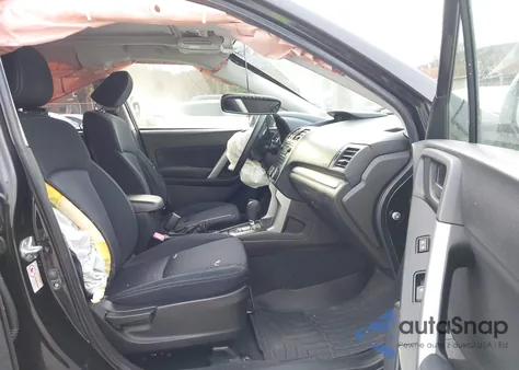 2014 Subaru Forester 2.5I Premium z USA, uszkodzony, nr VIN JF2SJAEC2EH484777